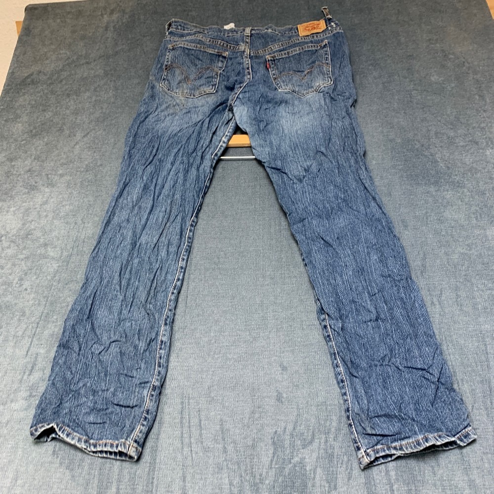 Levi's Straight Leg Jeans Womens 14M Blue Denim Medium Wash Stretch 5-Pockets